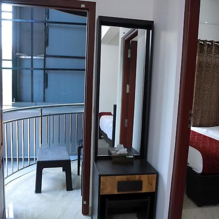 Guruvāyūr Nidhi Residency酒店 外观 照片